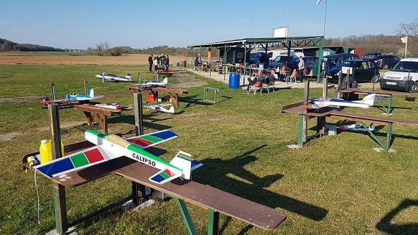 Écolage et bricolage DECAMATO un dimanche de mars ensoleillé