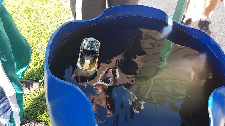 Dimanche 26/08 : vol et petite navigation !